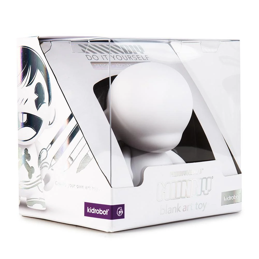 MUNNYWORLD 4" MUNNY Blank Art Toy by Kidrobot - Image 5